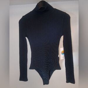 Vuori Dark Gray Ribbed Long-Sleeve Turtleneck Bodysuit